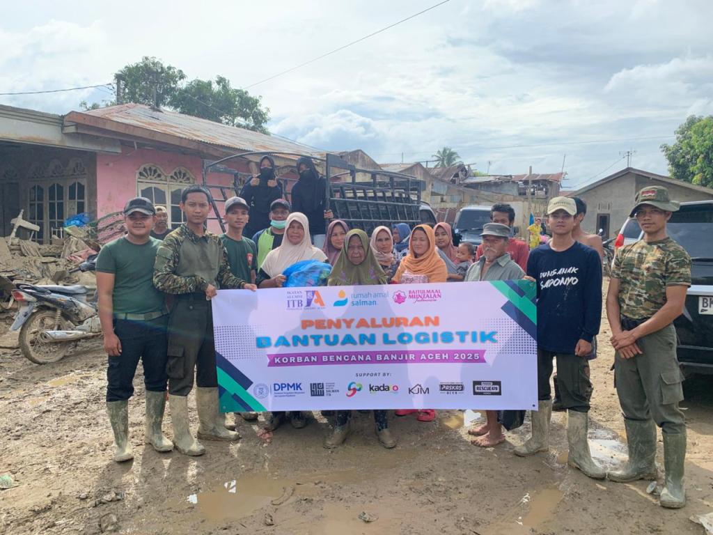 Distribusi Bantuan Logistik di Aceh Tamiang Bersama IA ITB Aceh dan Menwa UIN&nbsp;Ar-Raniry